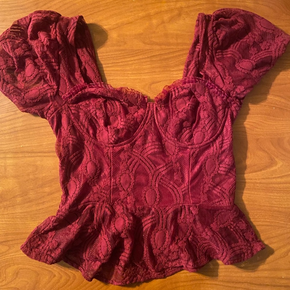 Red/maroon lace crop top